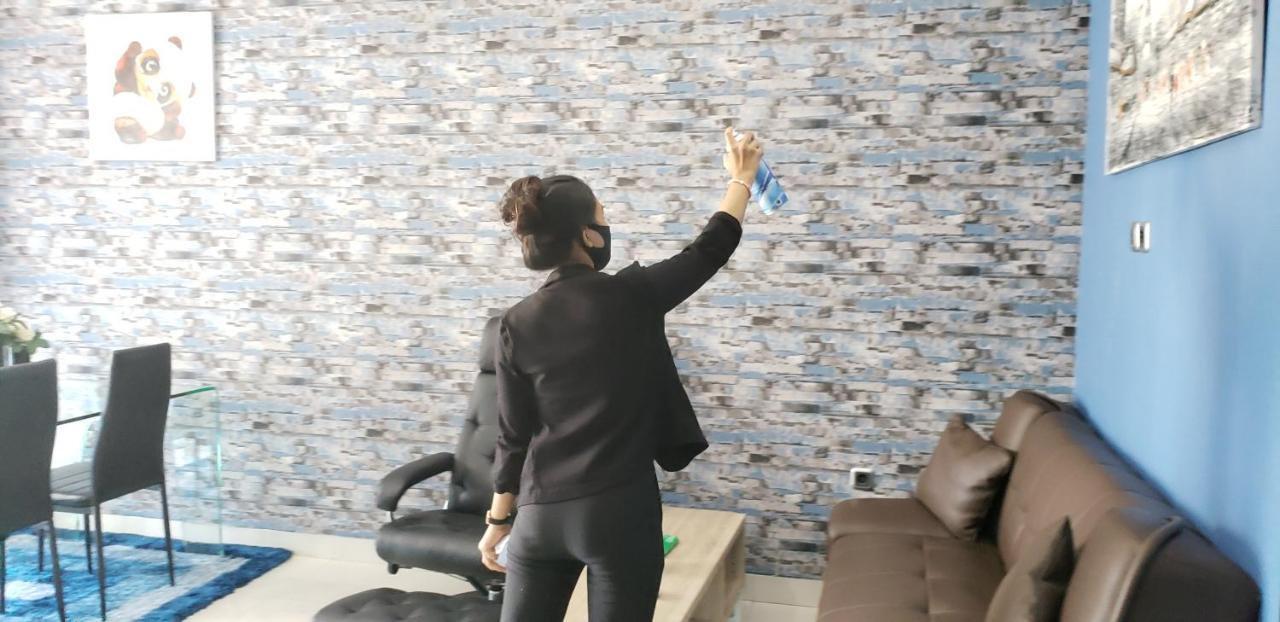 Harvia Suites Kebon Jeruk Giacarta Esterno foto