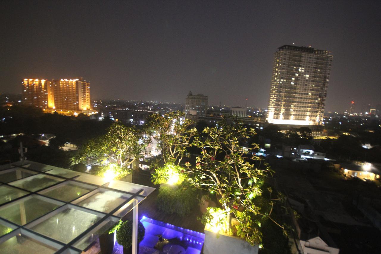 Harvia Suites Kebon Jeruk Giacarta Esterno foto