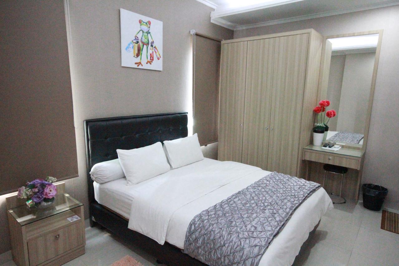 Harvia Suites Kebon Jeruk Giacarta Esterno foto