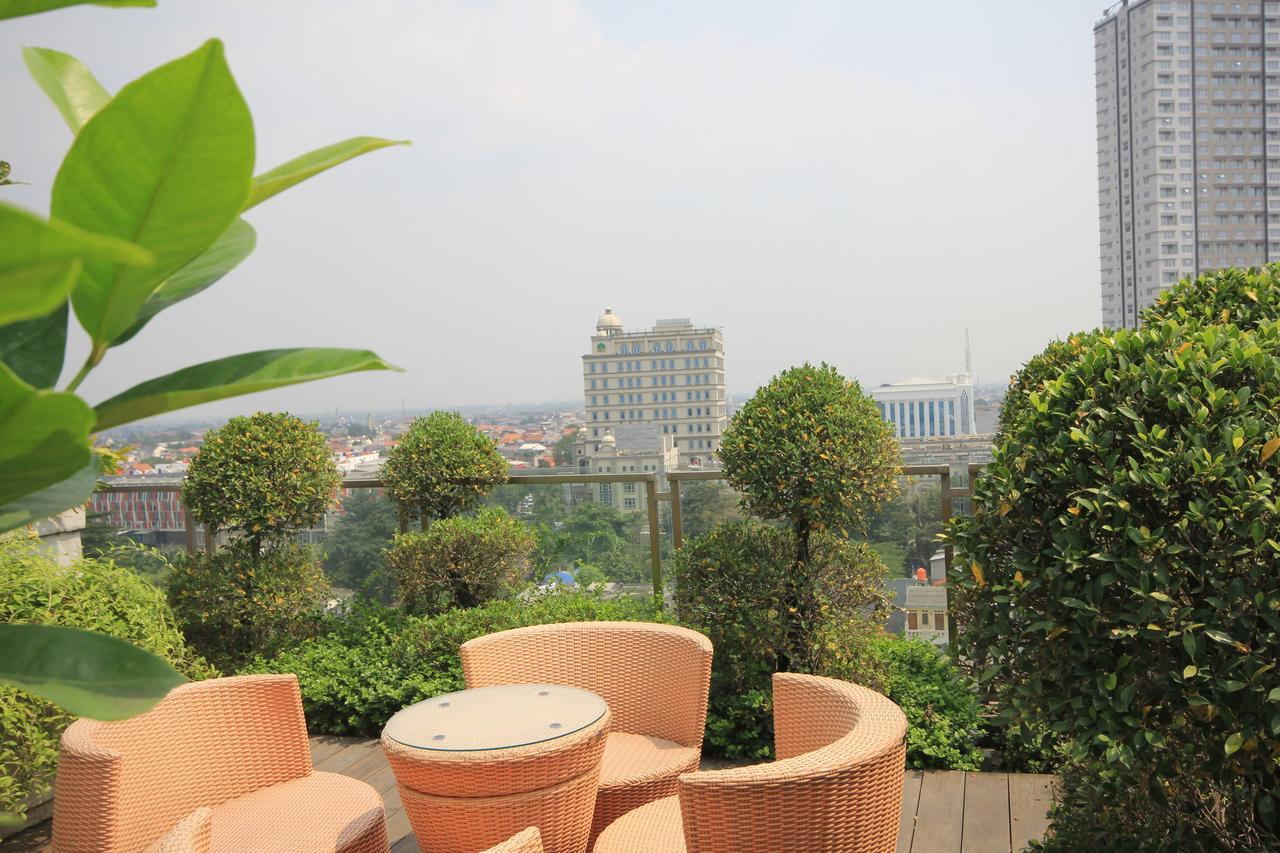 Harvia Suites Kebon Jeruk Giacarta Esterno foto