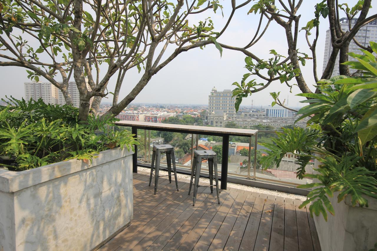 Harvia Suites Kebon Jeruk Giacarta Esterno foto