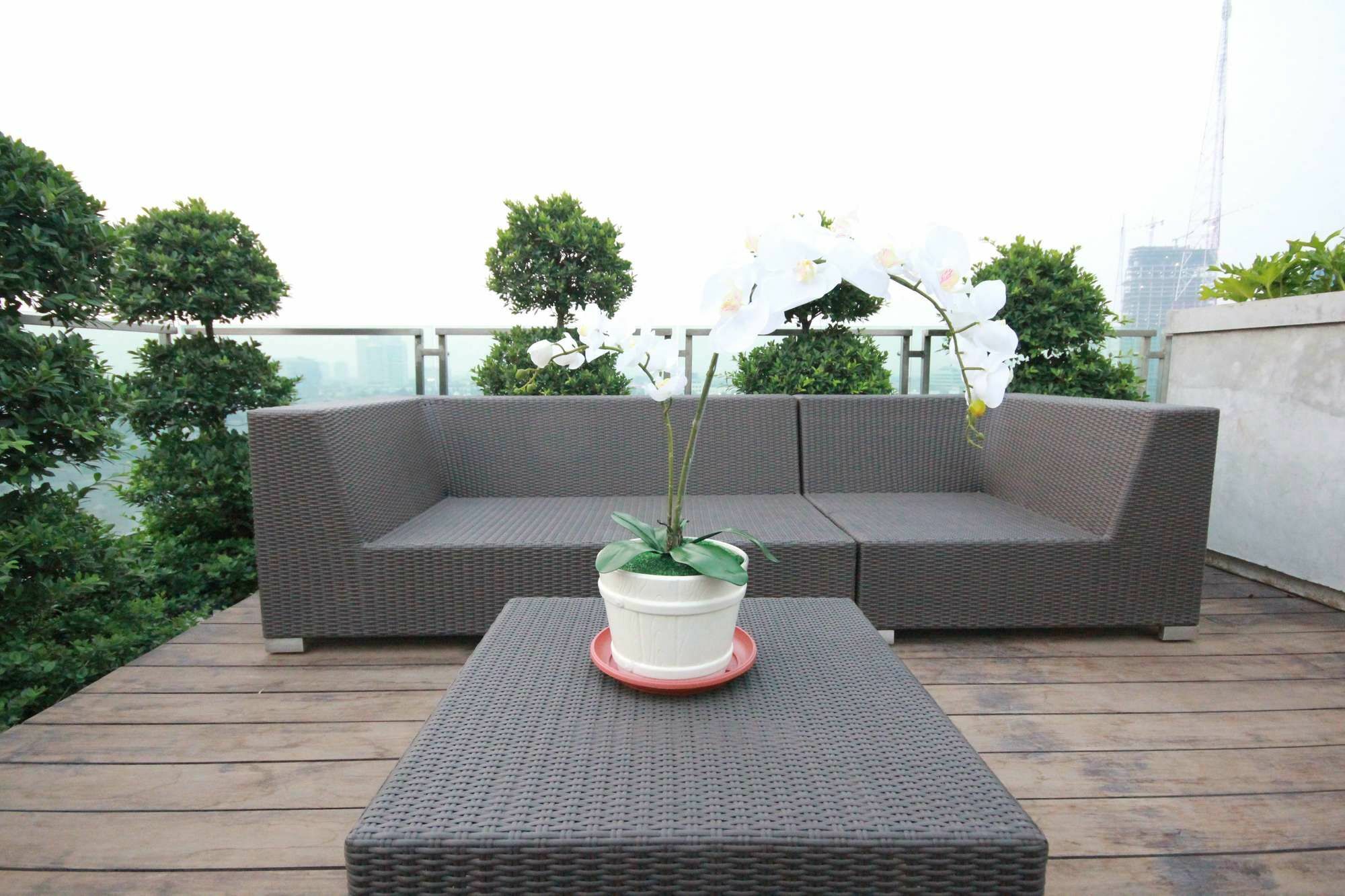 Harvia Suites Kebon Jeruk Giacarta Esterno foto